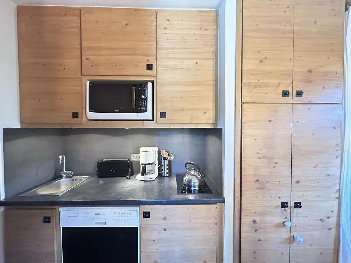 Studio/Coin Montagne - 4 Pers, Proche Pistes & Commerces, Balcon, Parking, Wifi - Meribel - Fr-1-180-599 Les Allues 0*,  フランス
